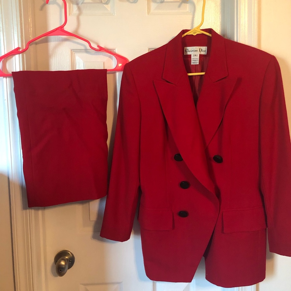 Dior suit